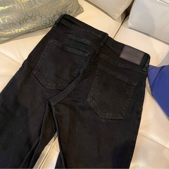 High Rise Skinny Jean in Black - Picture 6 of 9